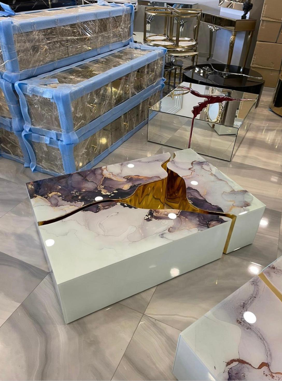 DERİN DESENLİ ORTA SEHPA